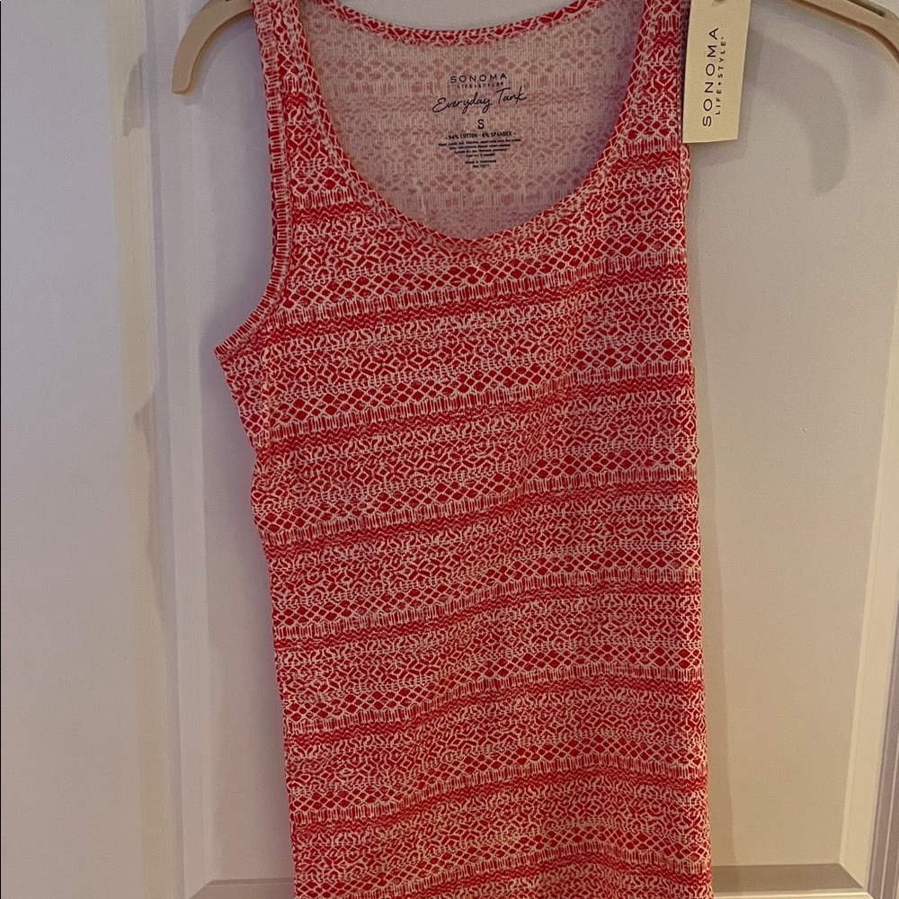 Sonoma Women's Red and White Patterned Tank Top